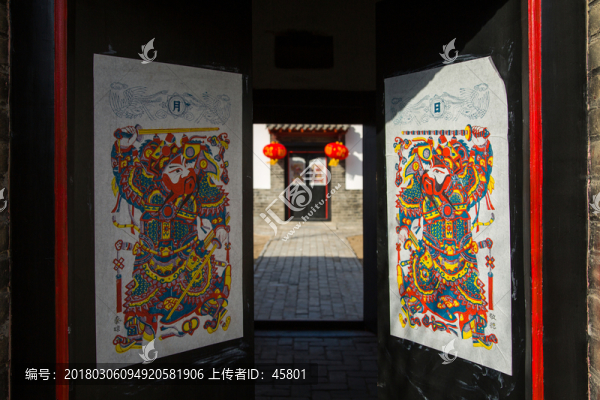 農(nóng)村屋門