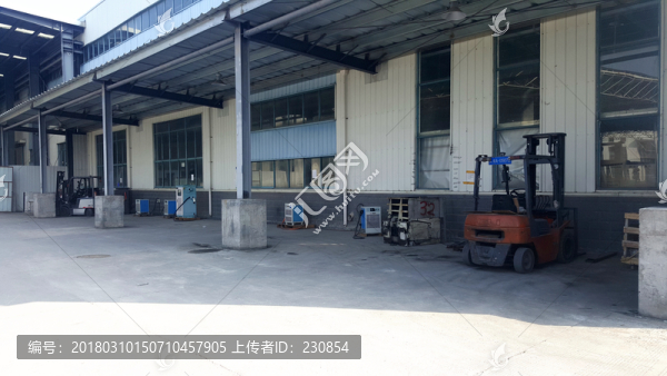 叉車充電區(qū),電瓶叉車