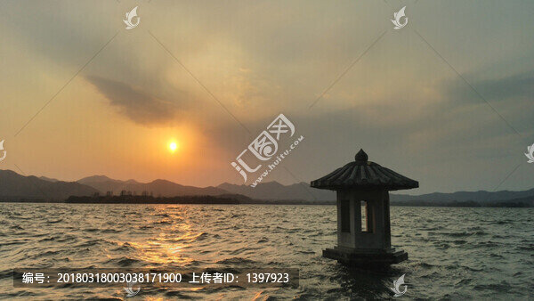 西湖日落