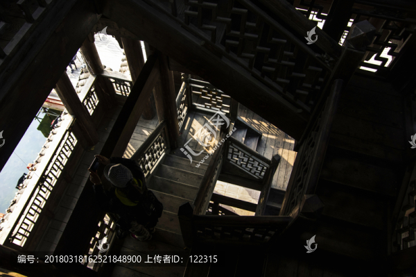 古亭內(nèi)部建筑結(jié)構(gòu)