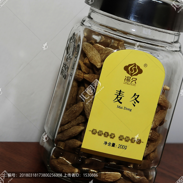 麥東,中草藥