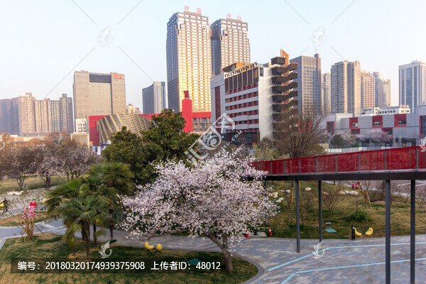 創(chuàng)業(yè)街區(qū)的春天