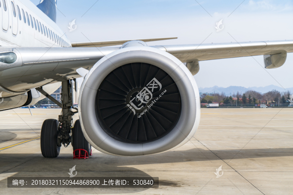 飛機(jī)場停機(jī)坪民航客機(jī)