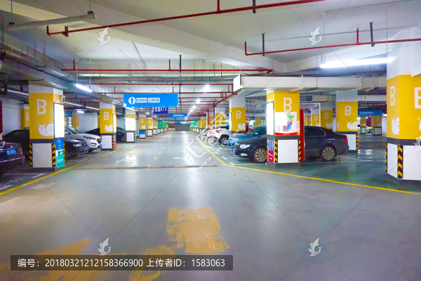 地下停車場