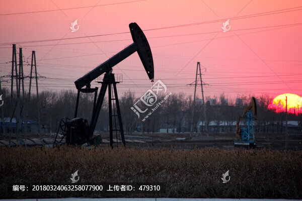 油田,磕頭機(jī),采油,采油機(jī)