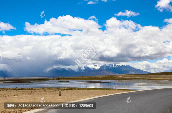 環(huán)湖公路