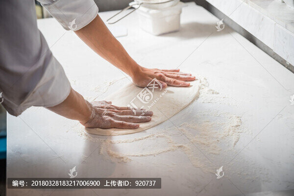 比薩餅制作