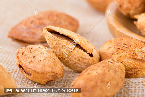 巴旦木