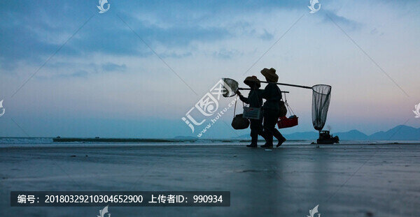 趕海,人物剪影