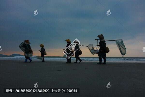 海邊勞作,出海打漁,漁民出海