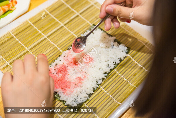 制作櫻花卷