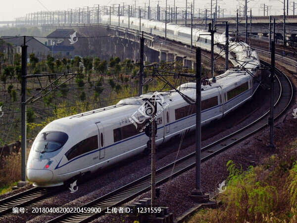 春天的列車