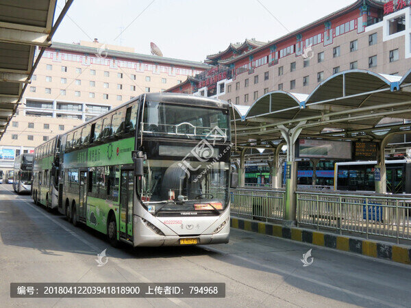 公交車站