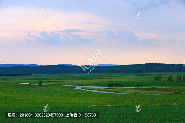 山地牧場(chǎng)風(fēng)景
