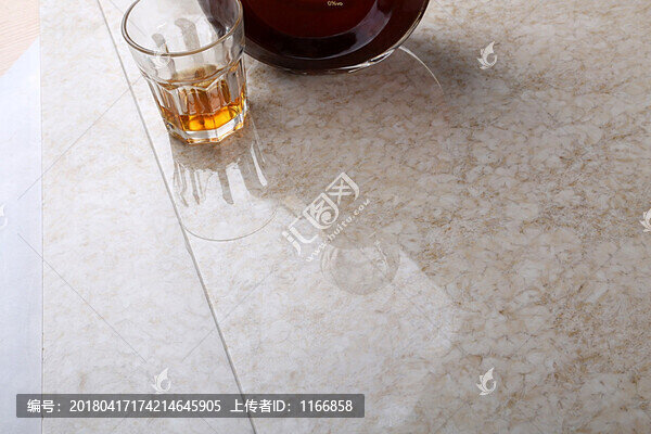 瓷磚地板紅酒酒杯紋理