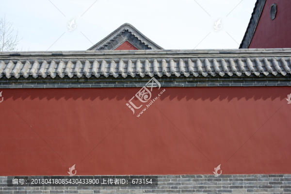 琉璃瓦宮墻