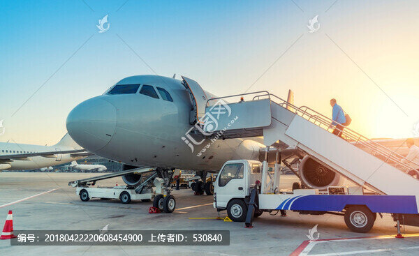 機場停機坪客機
