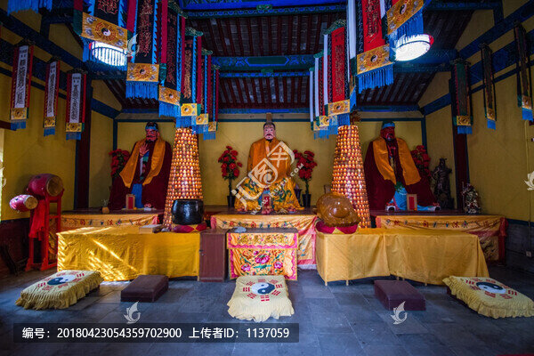 石家莊振頭關(guān)帝廟,結(jié)義殿