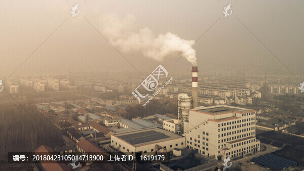 航拍霧霾工廠