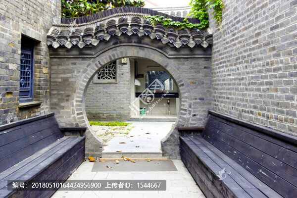 古建院落,月亮門