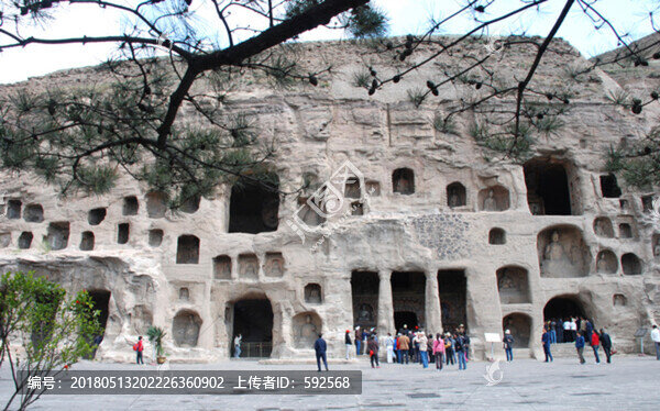 云岡石窟