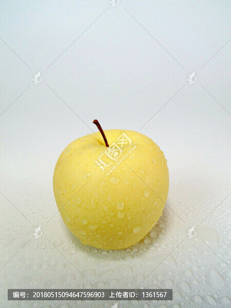 一個蘋果