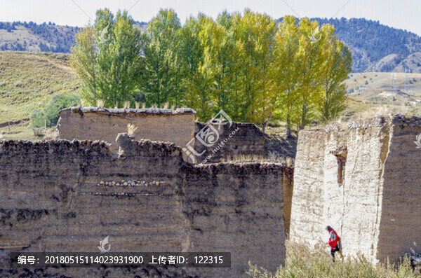 土墻遺跡