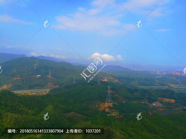 遠(yuǎn)山