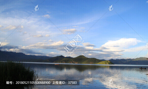 瀘沽湖風(fēng)光