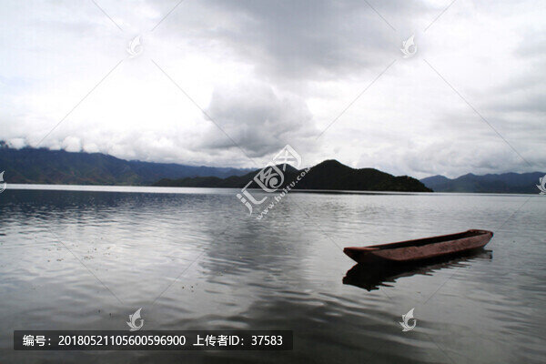 瀘沽湖