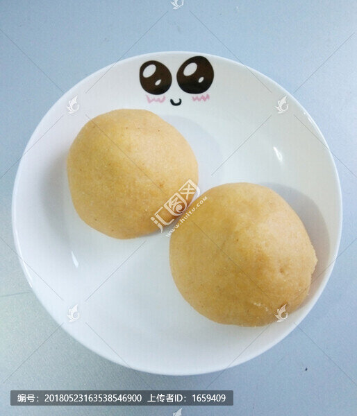窩窩頭