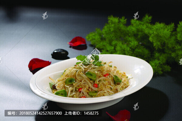 臘八蒜拌豆芽
