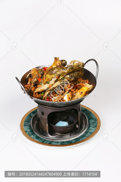 臘八豆燒黃骨魚