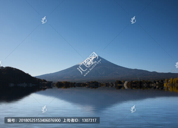 富士山倒影