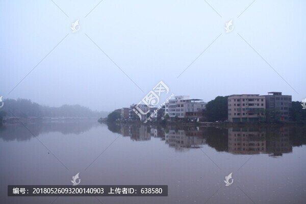 小城鎮(zhèn)清晨