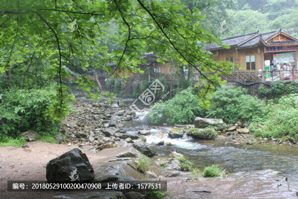 小橋流水人家