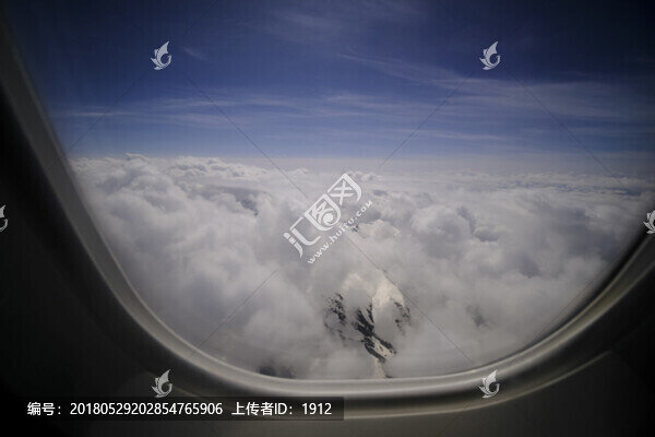 飛越天山