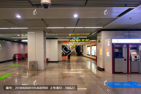 地鐵站內(nèi)部空間