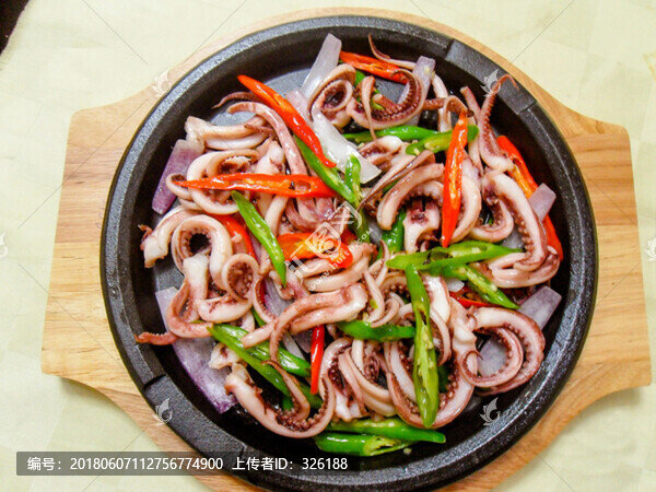 鐵板魷魚須
