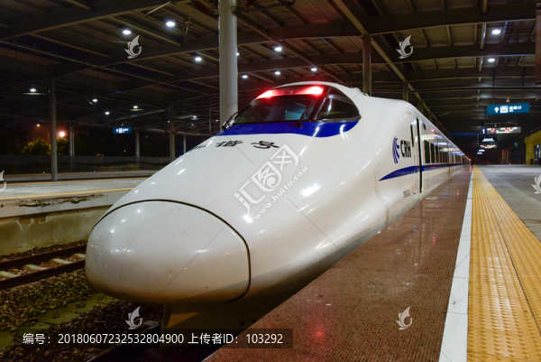 和諧號(hào)動(dòng)車,火車頭