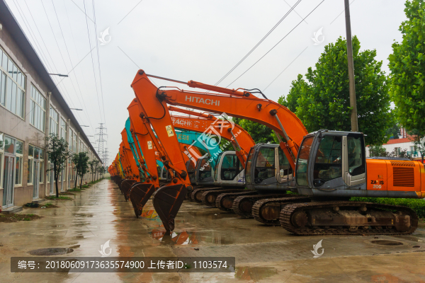 挖掘機(jī)