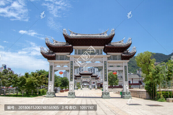 中式門樓