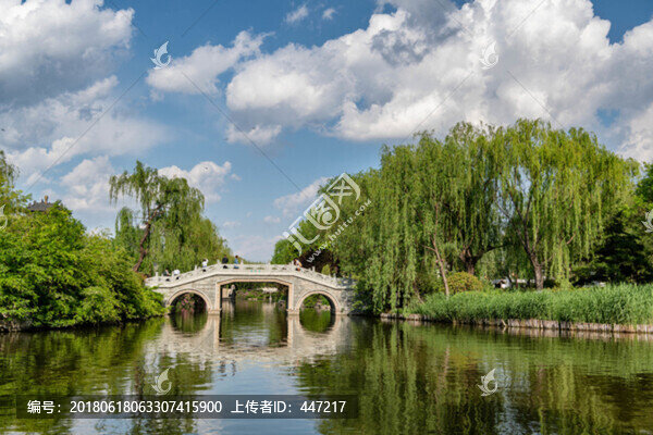 大明湖