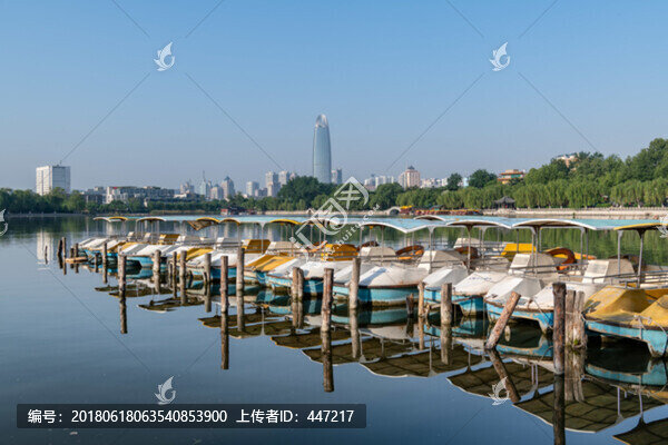 大明湖