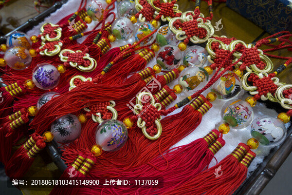 內(nèi)畫工藝,鼻煙壺,中國(guó)結(jié)