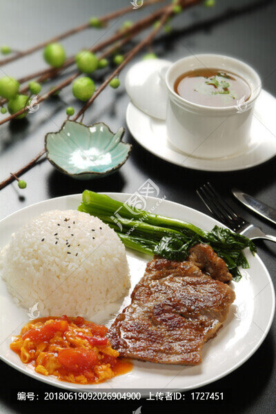 黑椒牛扒飯