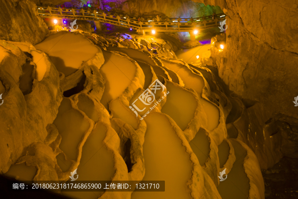 昆明九鄉(xiāng)溶洞