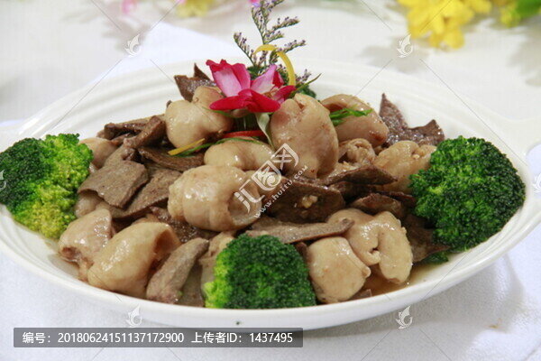 豬肝炒肥腸