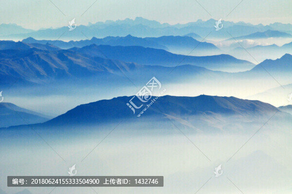 山巒