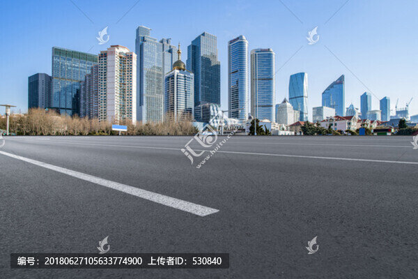 青島建筑景觀和公路路面